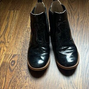 Elephantito black patent leather Chelsea Boots